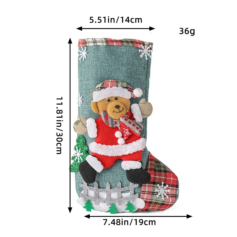 Lot de Chaussettes de Noël – Modèles Père Noël, Bonhomme de Neige, Ours et Renne, Décorations Festives en Peluche pour Cadeaux et Friandises Vibella