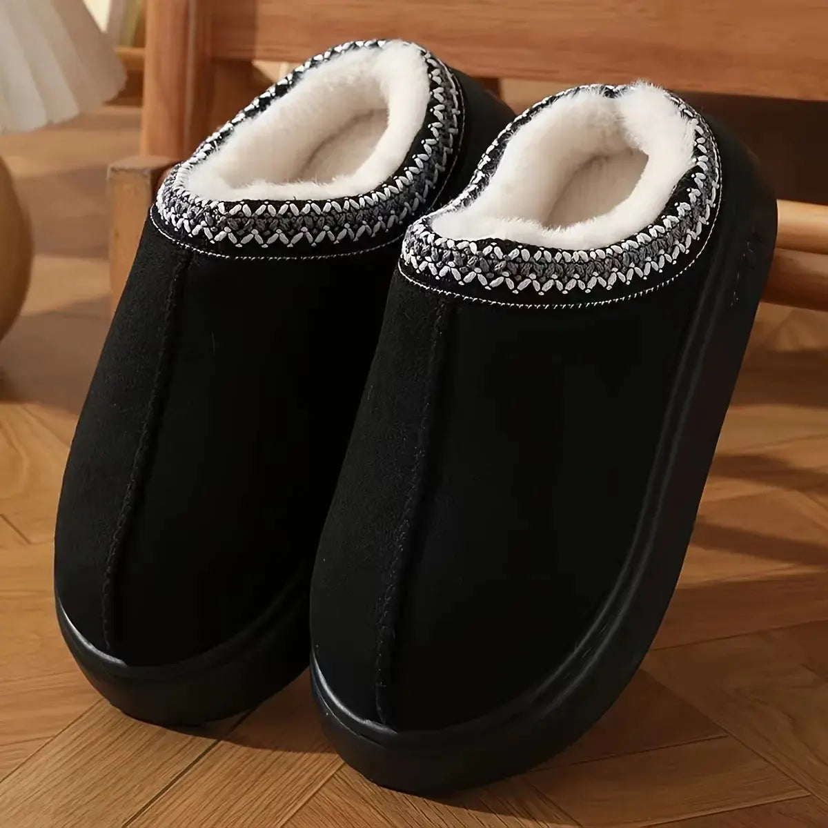 Chaussons d’Hiver Ultra-Confort – Semelle Souple, Doublure Chaude, Style Élégant (Pour Femme & Couple) Vibella