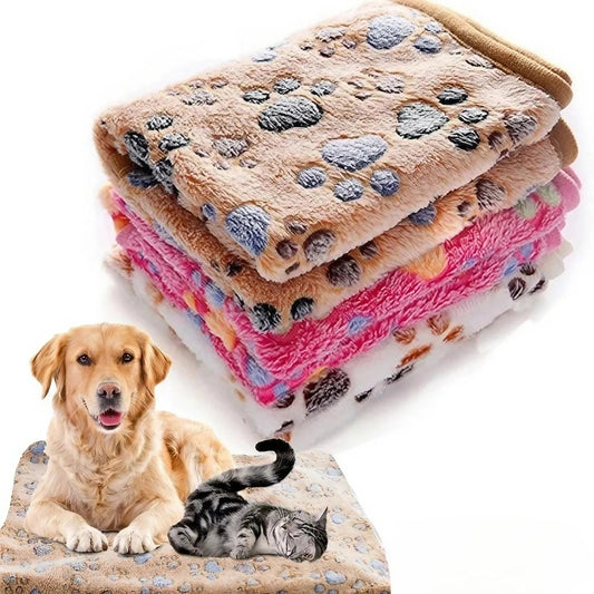 Soft Fluffy High Quality Pet Blanket Cute Cartoon Pattern Pet Mat Warm and Comfortable Blanket for Cat Dogs Vibella